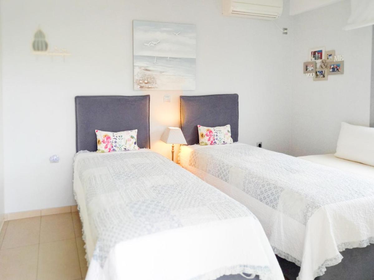 Elegant New Maisonette Near The Sea Aegina Kültér fotó